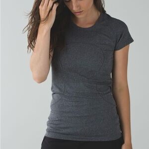 Women’s Lululemon Run Swiftly Tech SS - Size 8 - NWT